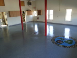 epoxy vs. vinyl flooring, which one is better?