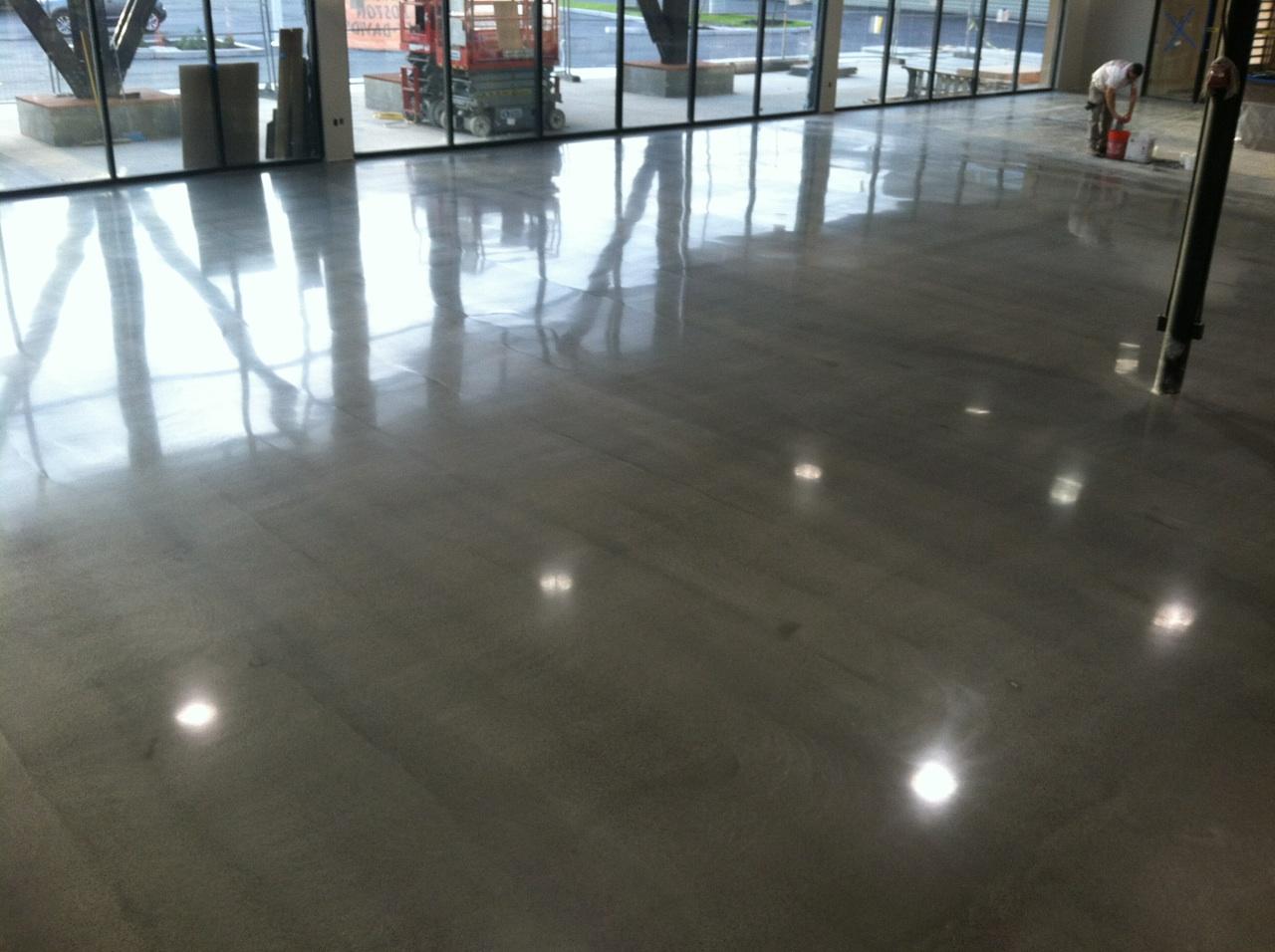 5 Benefits Of Self Leveling Epoxy Flooring Black Bear Coating